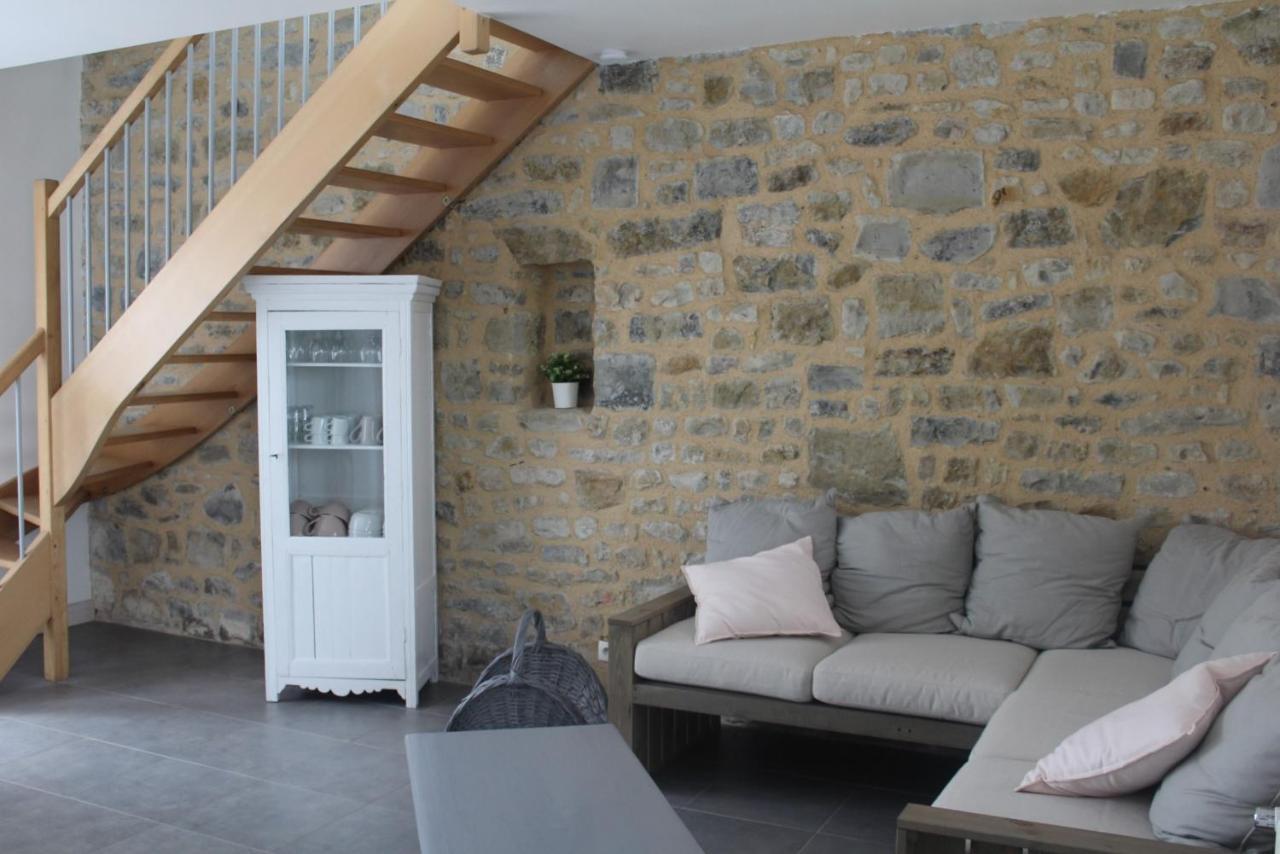 Вилла La Forge, Gite Familial,A Sainte Mere Eglise Экстерьер фото